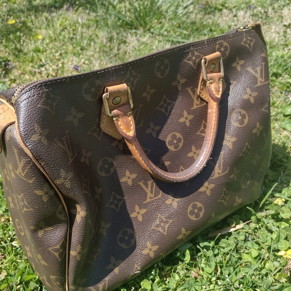 Authentic Louis Vuitton speedy 30 lock no key - Picture 2 of 16
